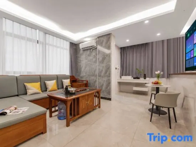 Deluxe Double Suite