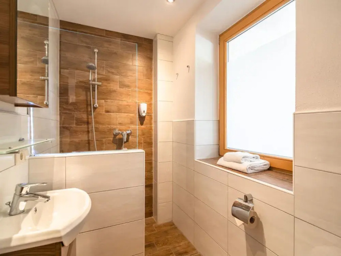 Spacious Apartment in Ellmau with Parking