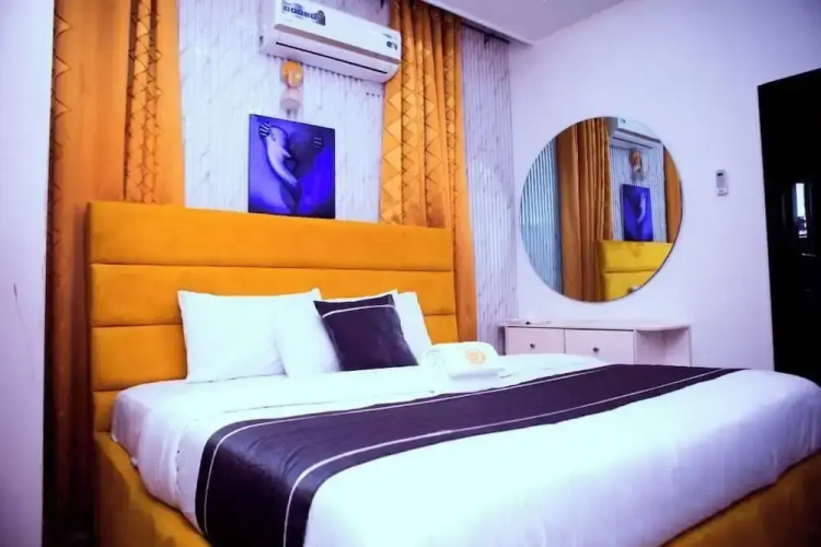 Size99 Apartment and Suites