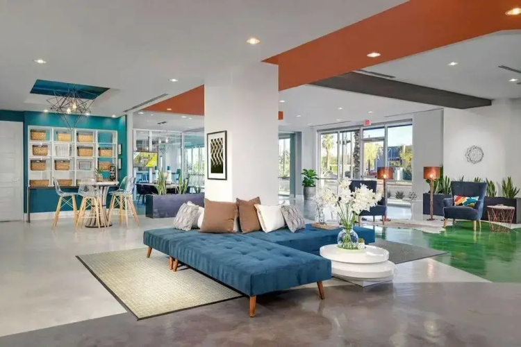 New Listing! Modern 1br/1ba Phoenix Apt by Domio