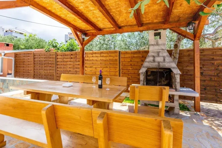 2 Bedrooms Apartment with balcony