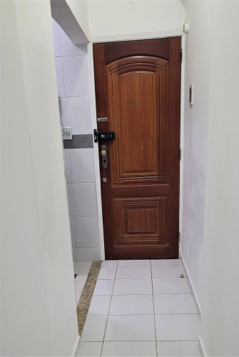 Quarto E Sala Novo E Silencioso