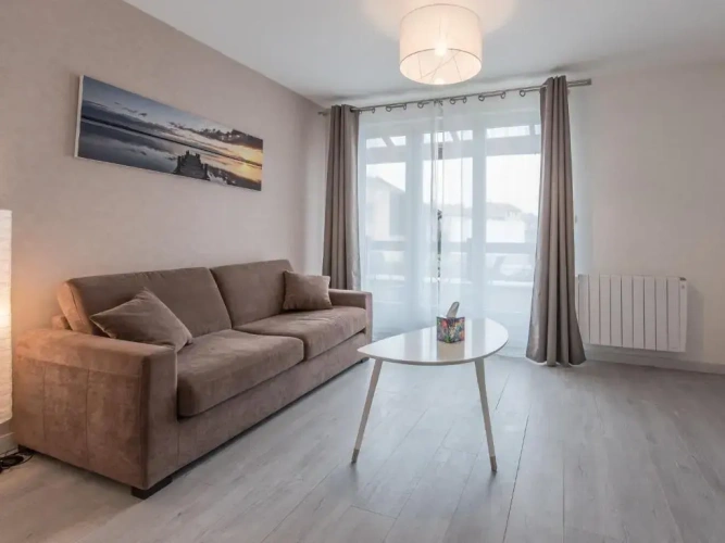 Apartment with balcony