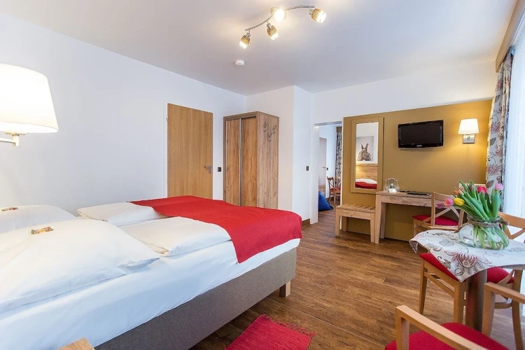 Standard Quadruple room with balcony