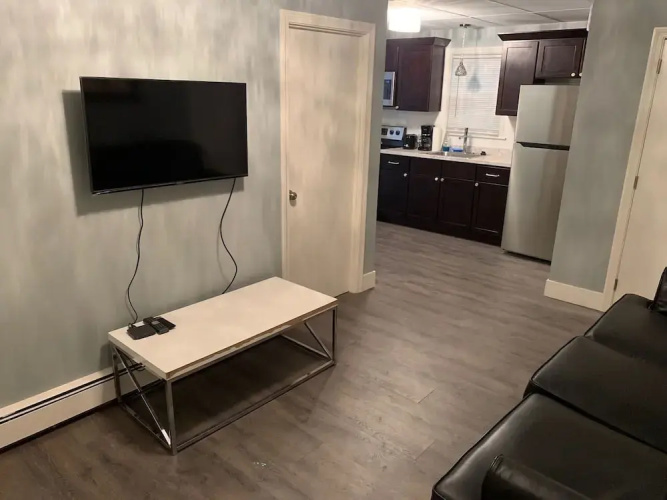 Downtown Boston 4bed 2 Full Bath Condo North End