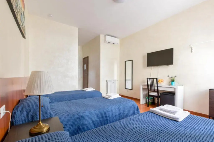 Roma Enrico Guesthouse