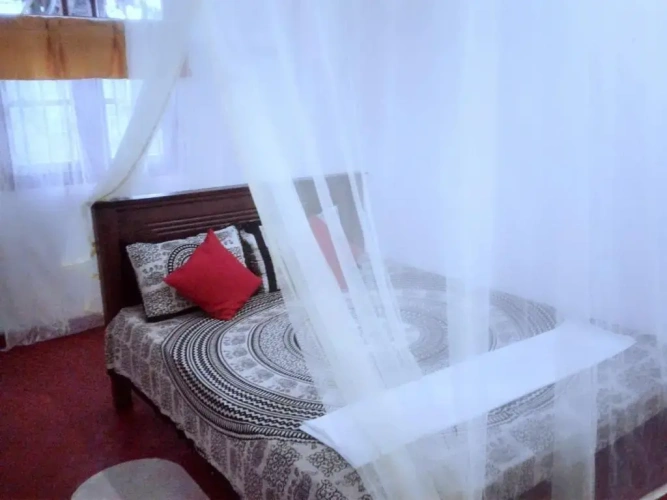 2 Bedrooms Villa