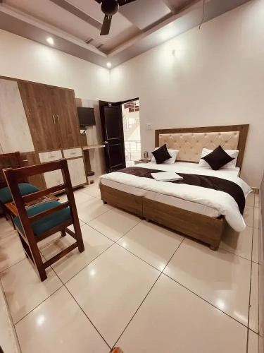Deluxe Double room