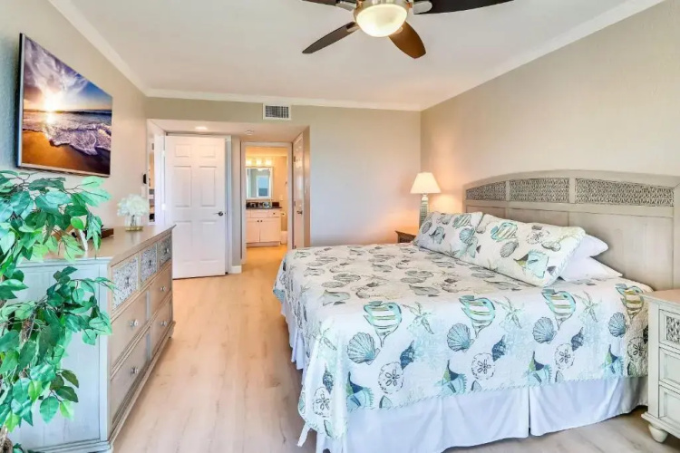 Land's End 6-302 Beach Front - Premier