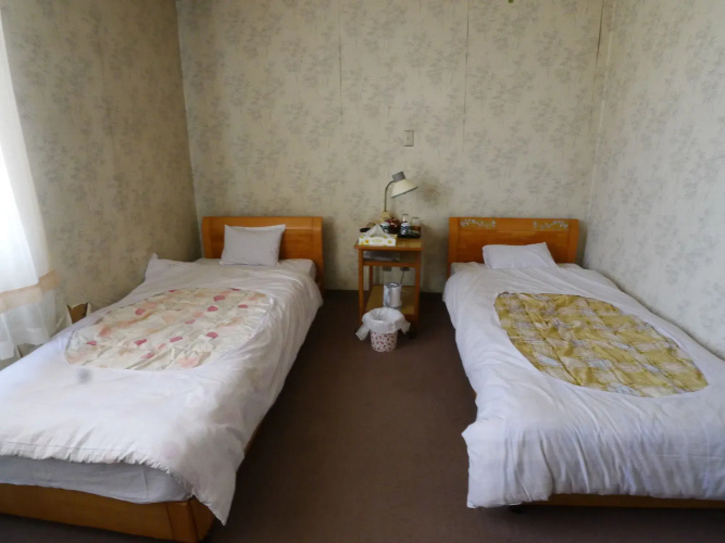 New Makomo Hotel