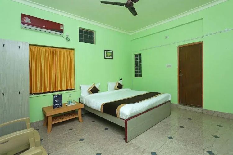 OYO 8741 Shree Jagannath Palace