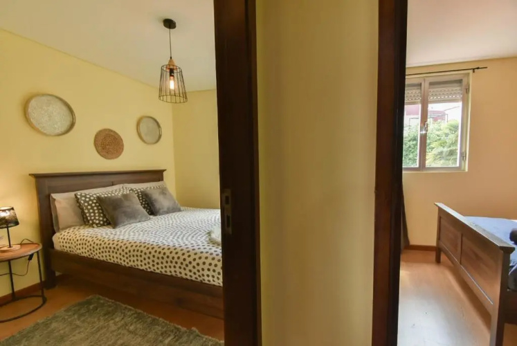 Clerigos Old Town Apartment