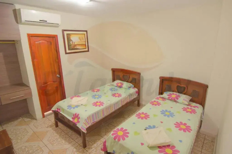 Hotel D'Laverdy