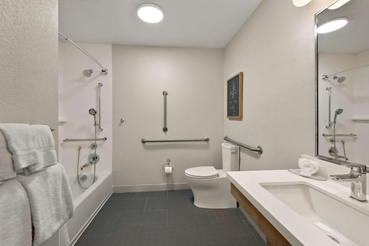 Sonesta Simply Suites Jersey City photo 9