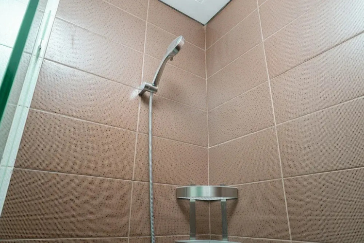 Pool View Studio Apartment at Puri Orchard