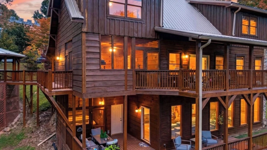 3 Bedrooms Cottage