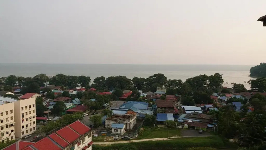 Coastside Homestay