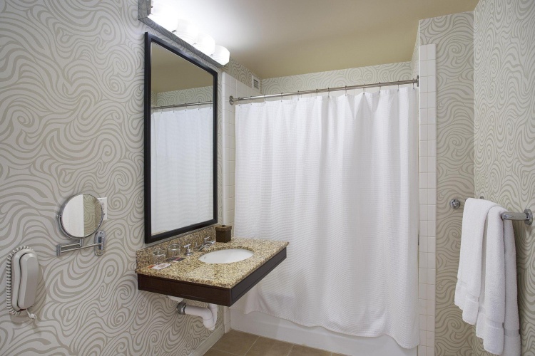 Juniper Hotel Cupertino, Curio Collection by Hilton photo 9