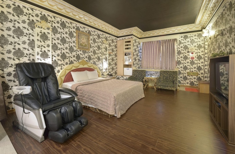 Superior Suite