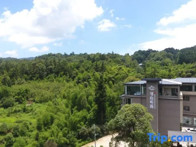 Bifeng gorge Linshan Tingyu Hotel