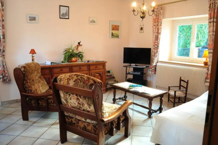 Au Pied du Chateau