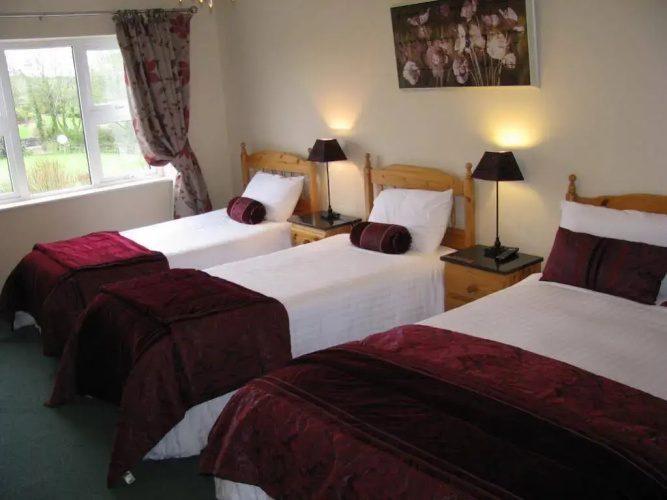 Greenlawn Lodge