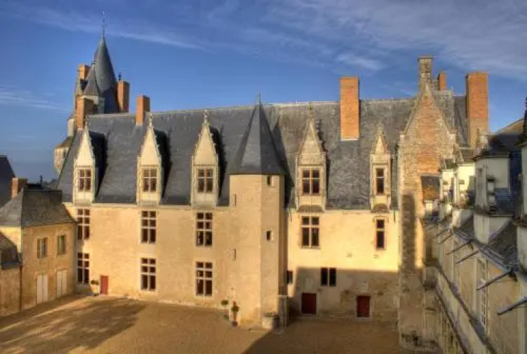 Chateau de Durtal