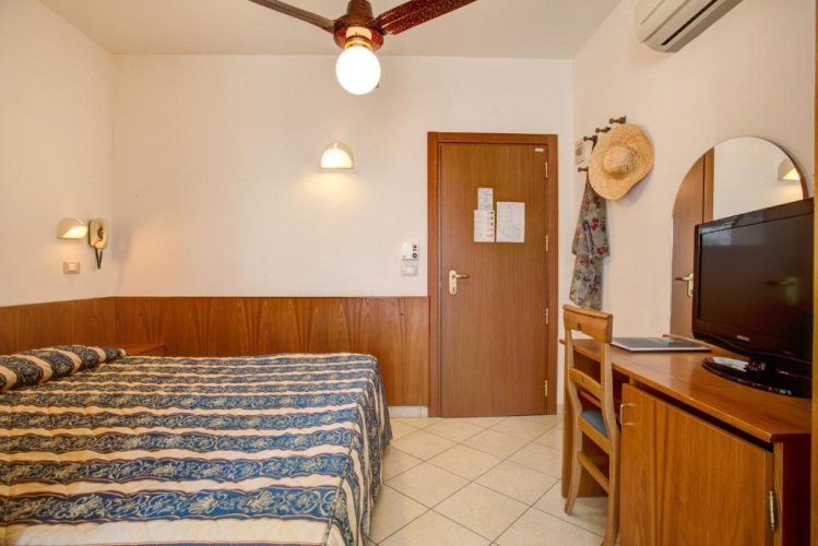 Small Double room