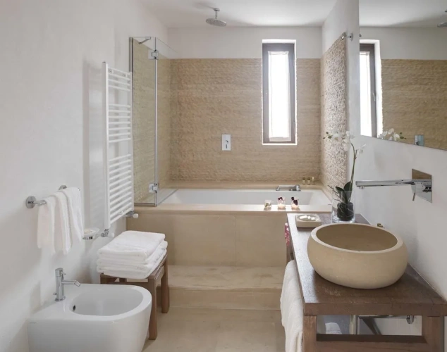 Deluxe Suite with balcony and with garden view