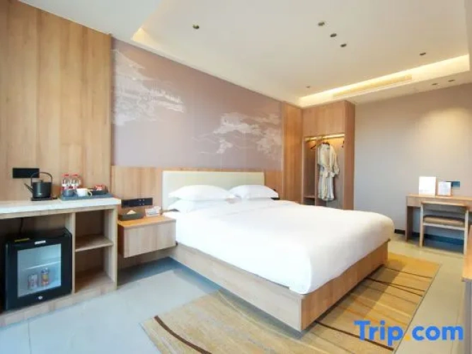 Double Suite with courtyard view
