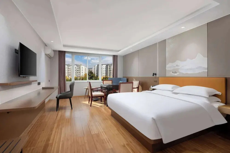 Airport Hotel