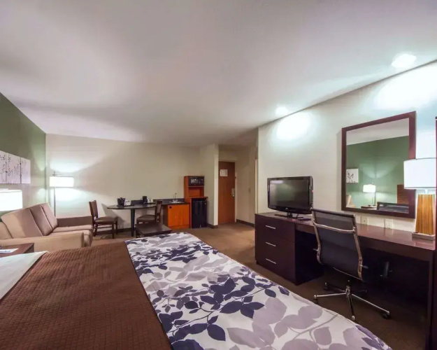 Sleep Inn & Suites