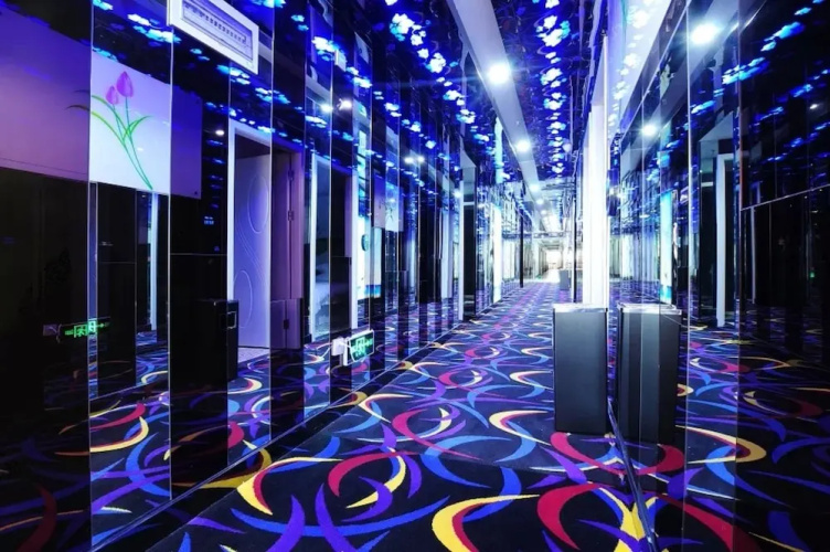 Shanghai Zhijiang Hotel