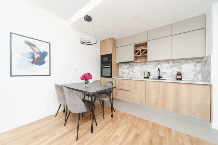 Salus Hill Condo