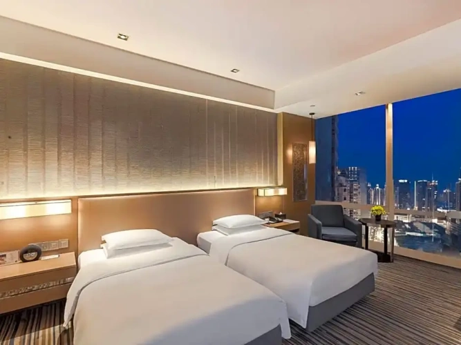 Club Access Twin room