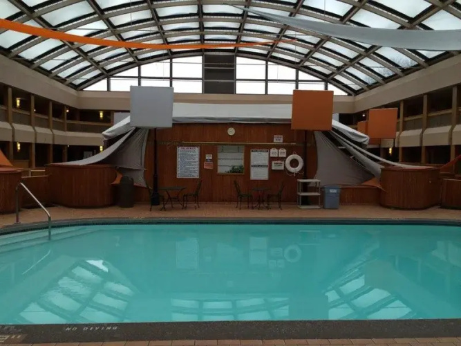 Manchester East Hotel & Suites (closed)