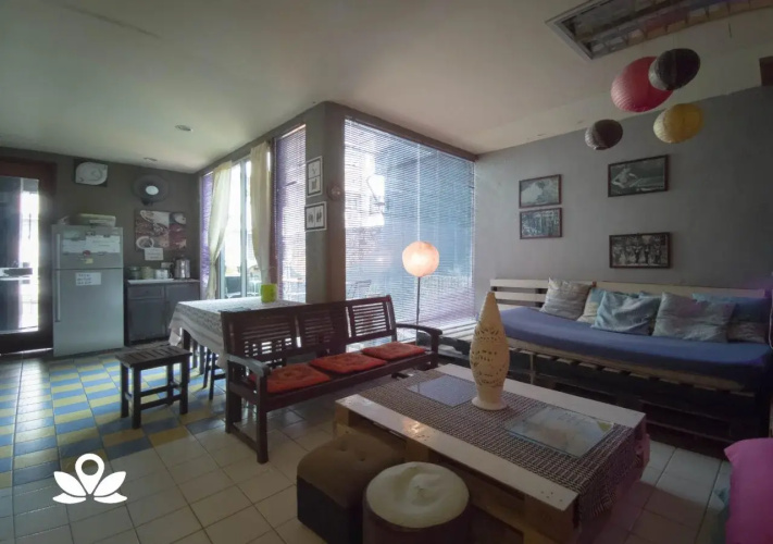 Le Nomade Hostel & Cafe