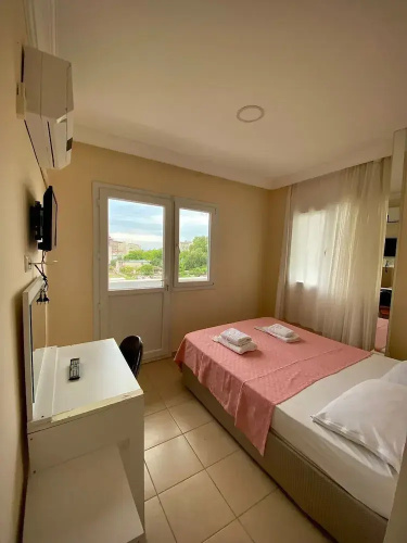 Mandarin Beach Hotel ve Restaurant