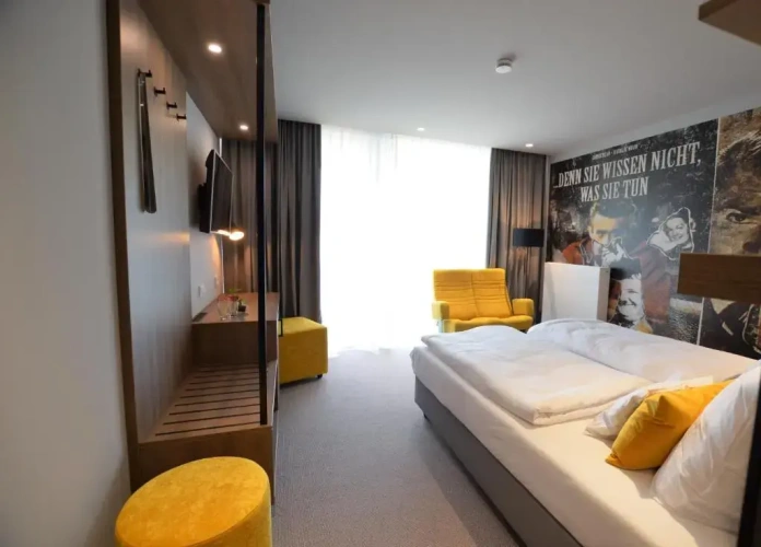Standard Double room with balcony