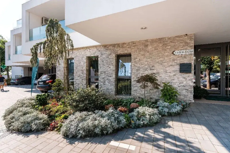 AMARIS Apartamente cm