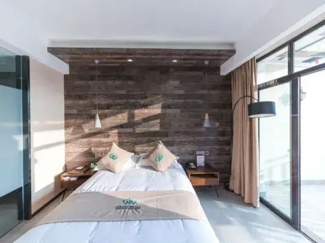 Yi Huihong Hotel