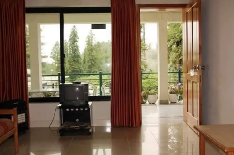Green Retreat Hotel