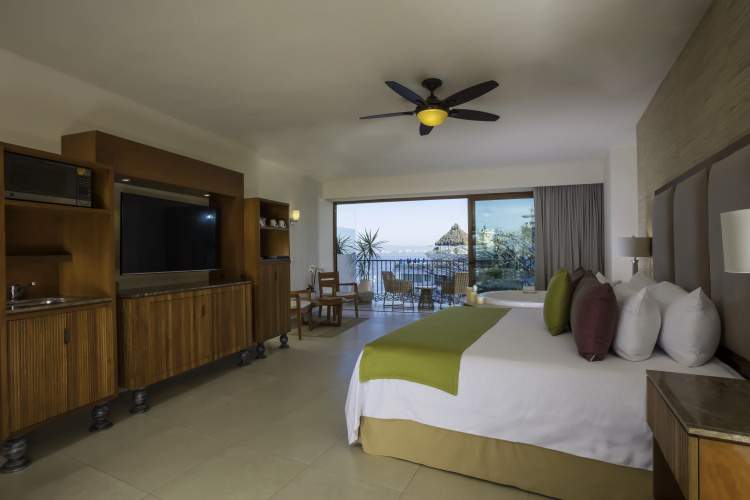 Almar Resort Luxury Beach Front Experience