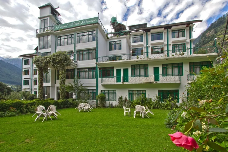 Family Studio with balcony and with view
