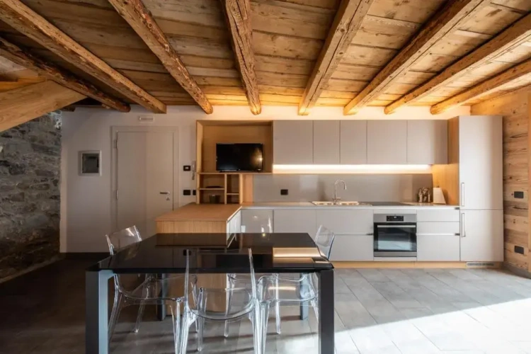 2 Bedrooms Cottage