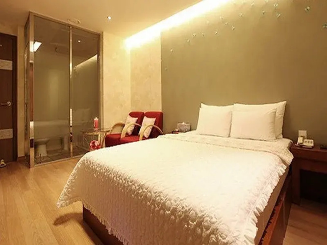 Soo Hotel