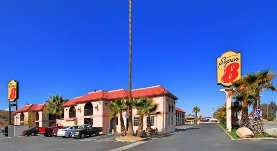 Knights Inn Buttonwillow