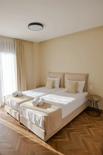 2 Bedrooms Luxury Suite with pool view