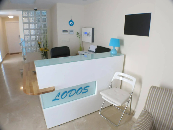 Lodos Apartments