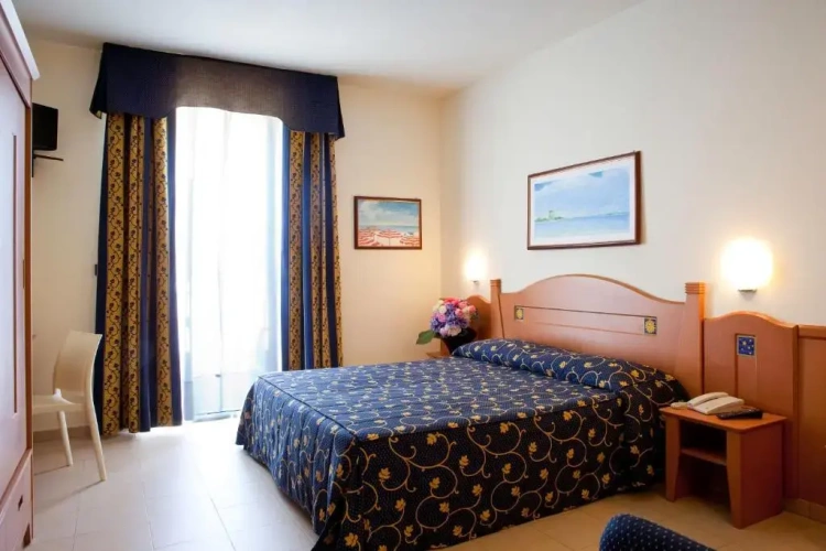 Standard Double room with garden view